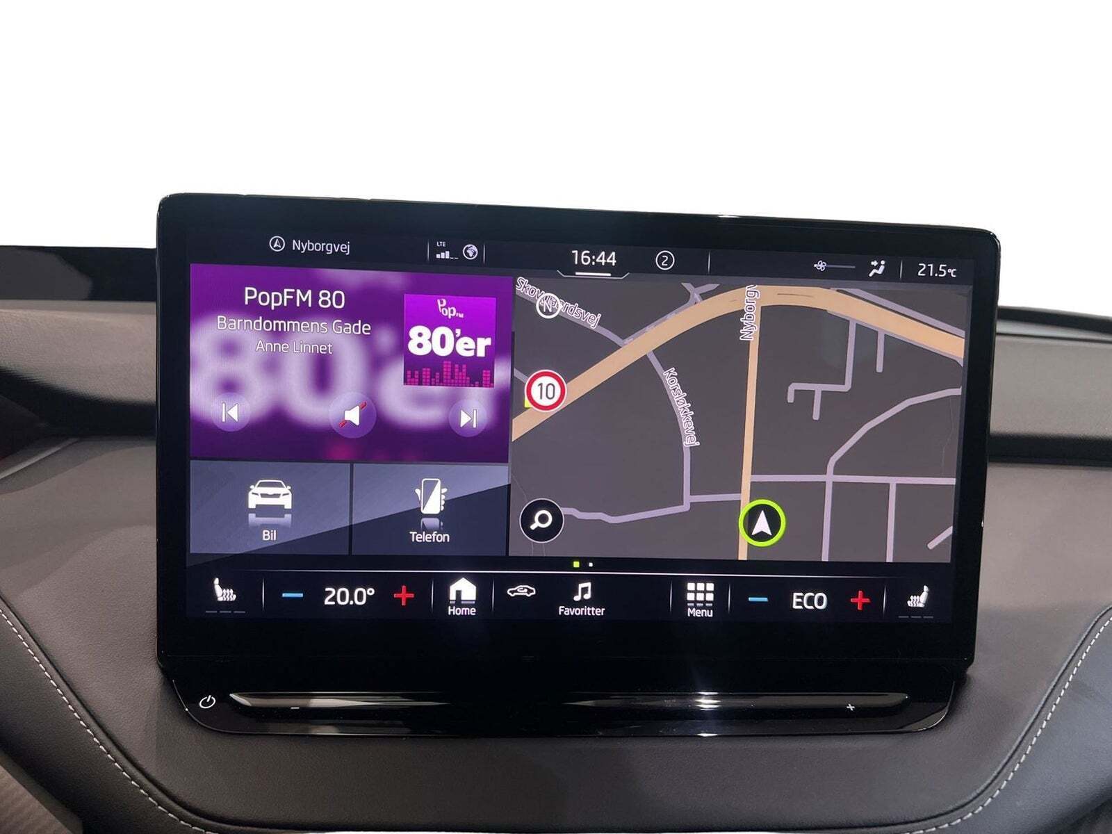 Sølv Skoda Enyaq fra 2023