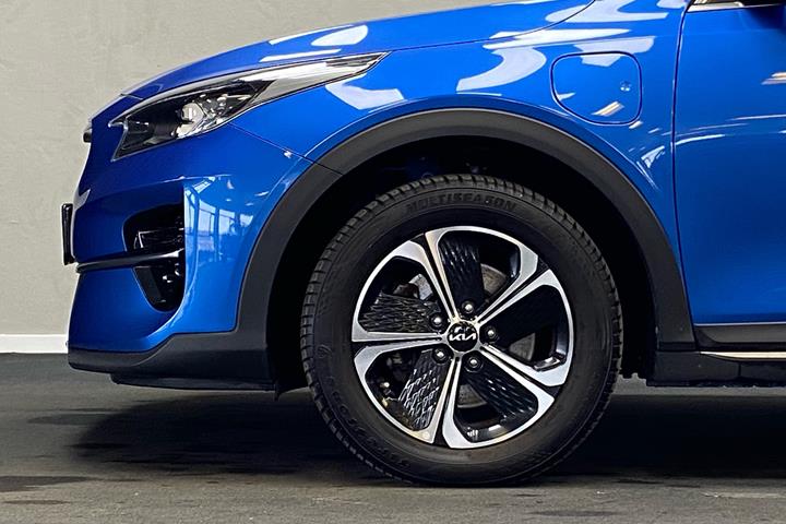 Blå Kia XCeed fra 2022