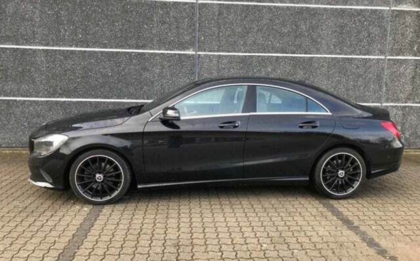 Mercedes CLA200