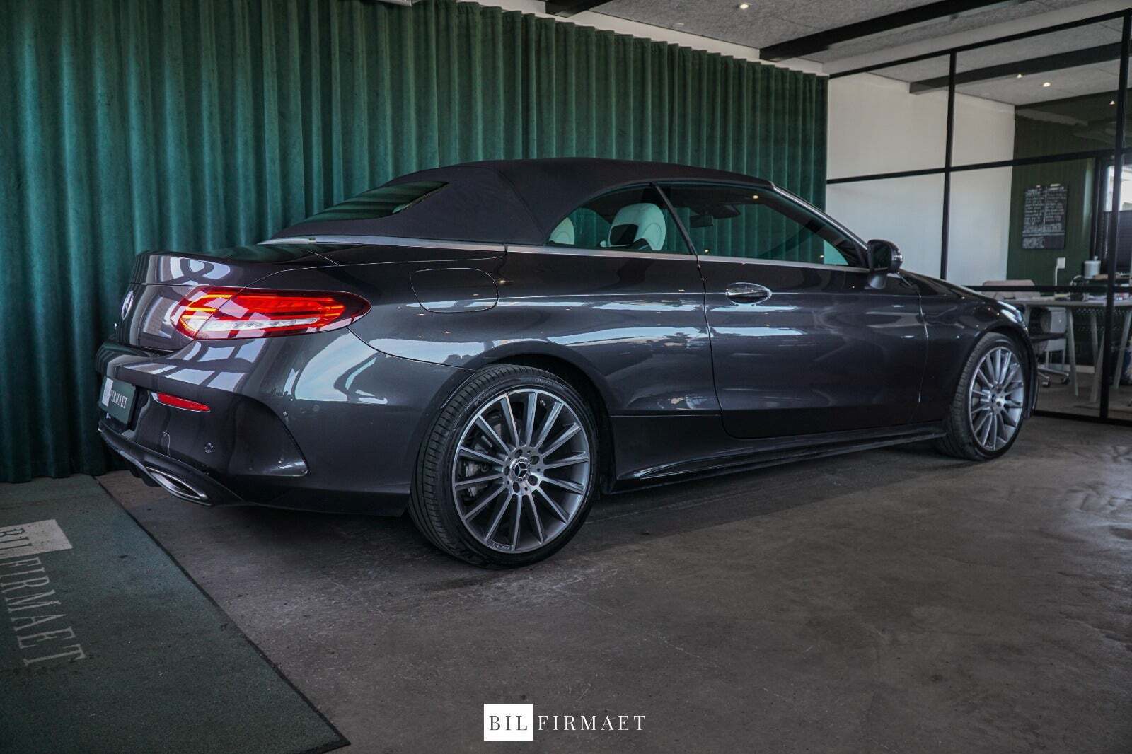 Mercedes C300 2,0 AMG Line Cabriolet aut.