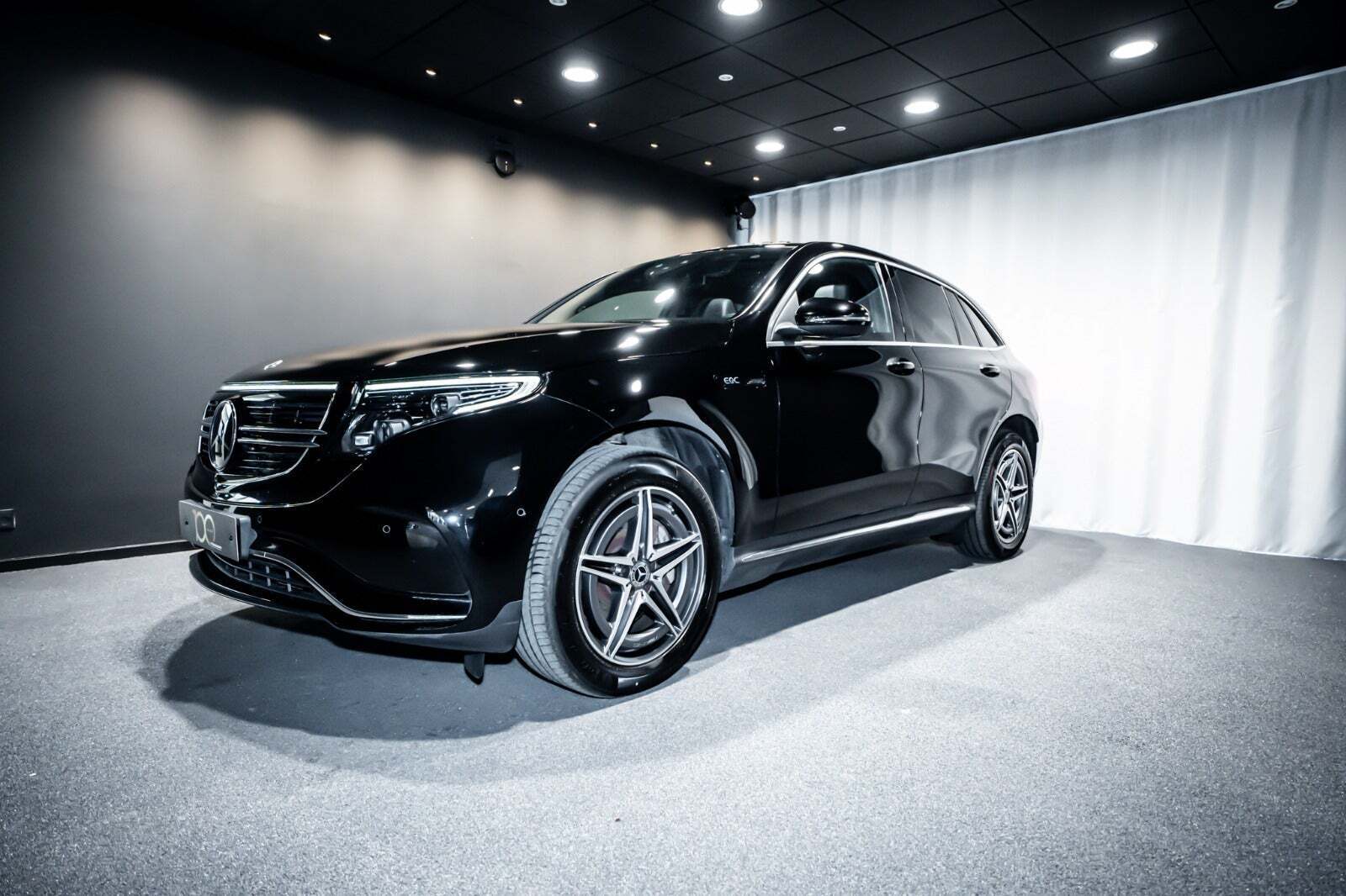 Mercedes EQC400