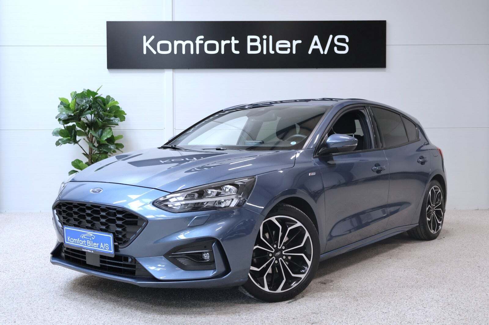 Blå Ford Focus fra 2020