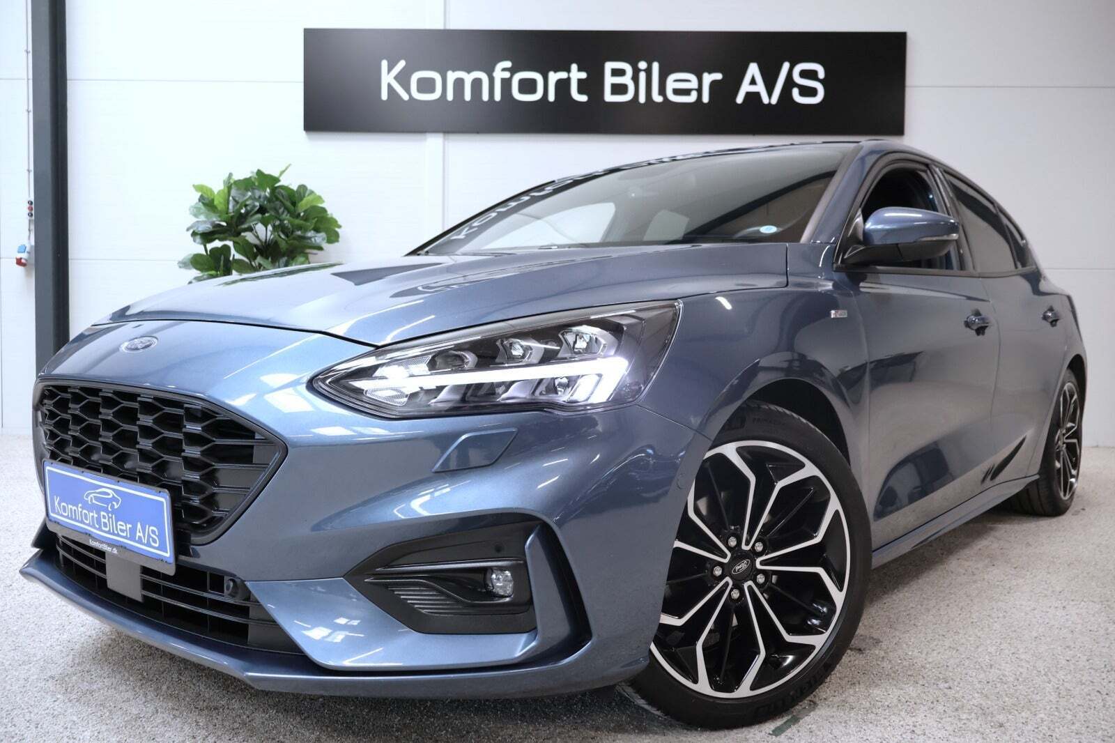 Blå Ford Focus fra 2020