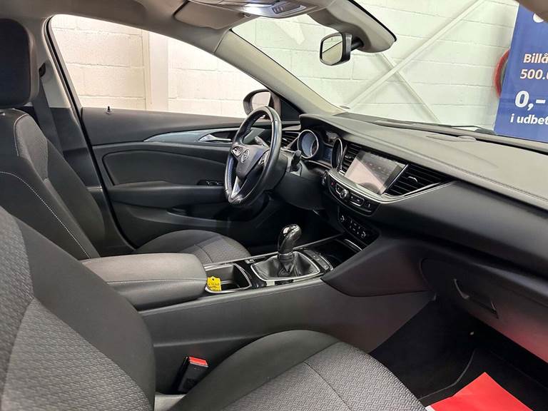 Opel Insignia 1,6 CDTi 136 Dynamic Sports Tourer