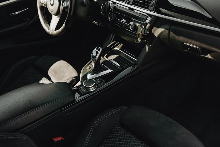 Grøn BMW 4-serie fra 2014