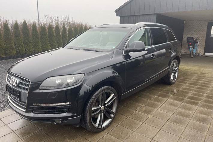 undefined Audi Q7 fra 2006