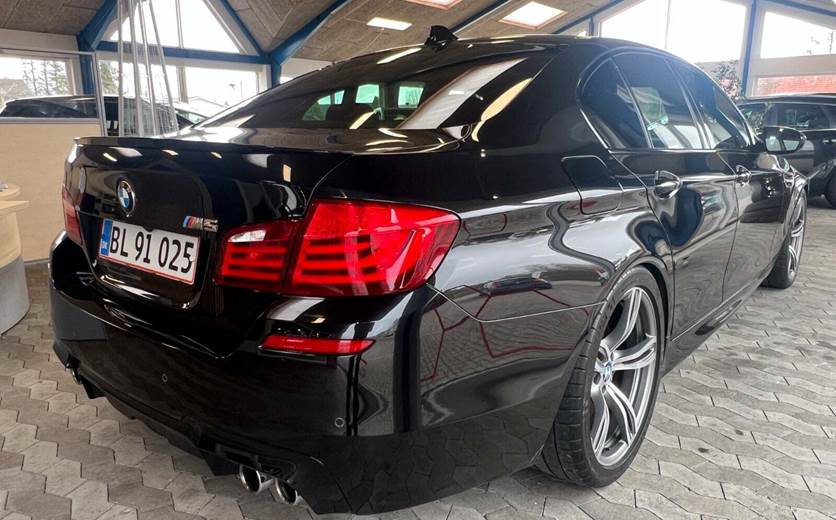 BMW M5