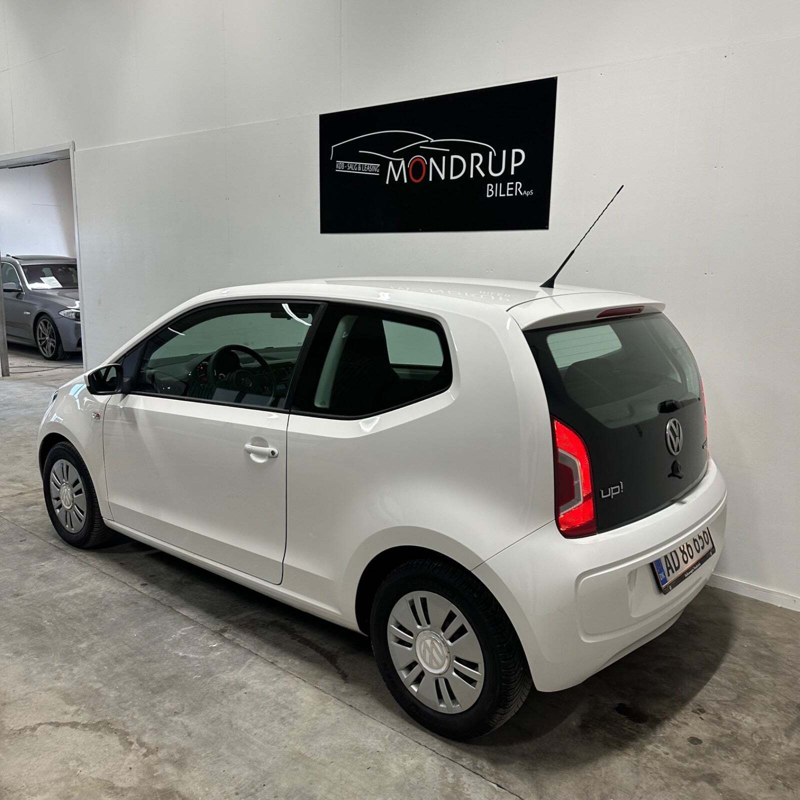 Hvid VW UP! fra 2013