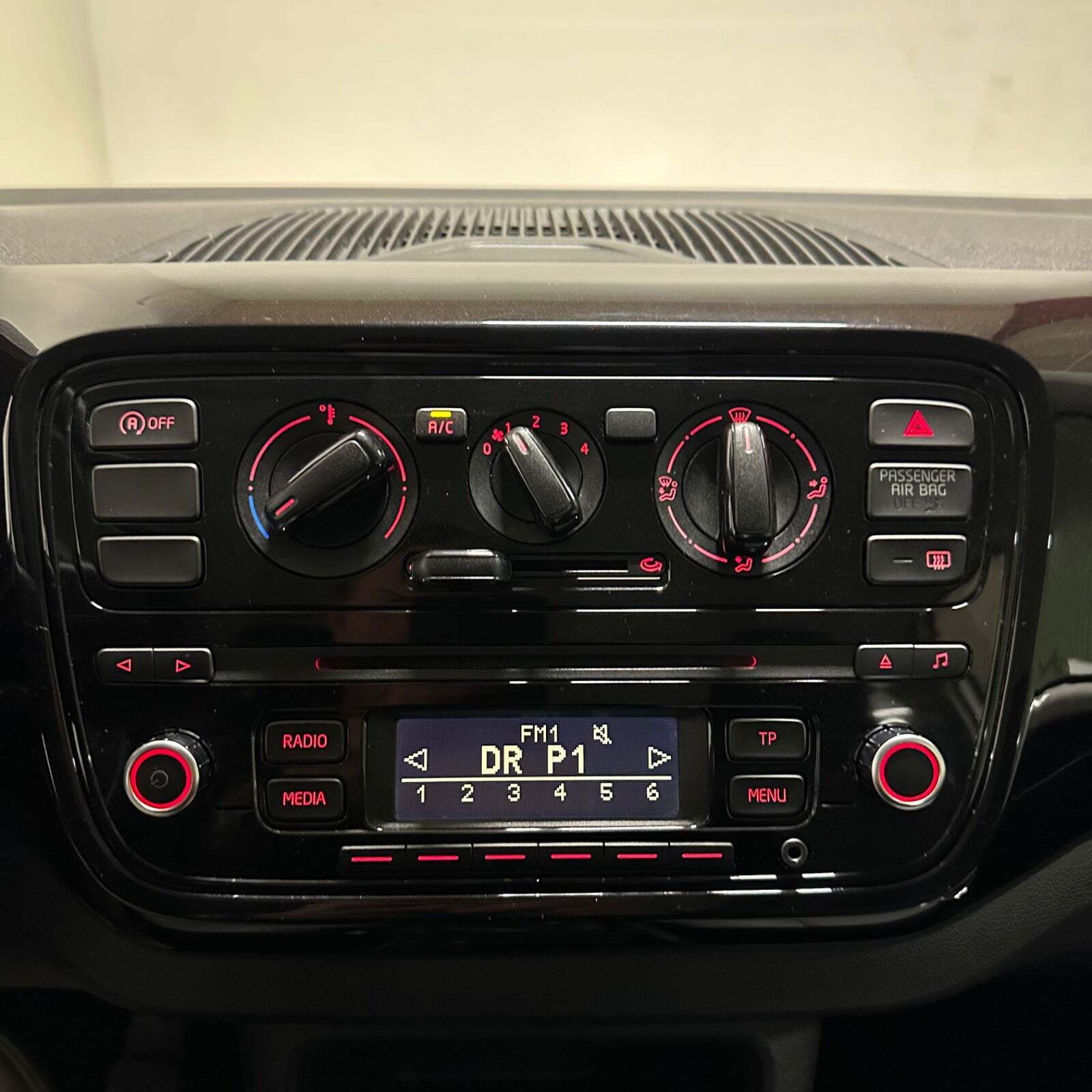 Hvid VW UP! fra 2013