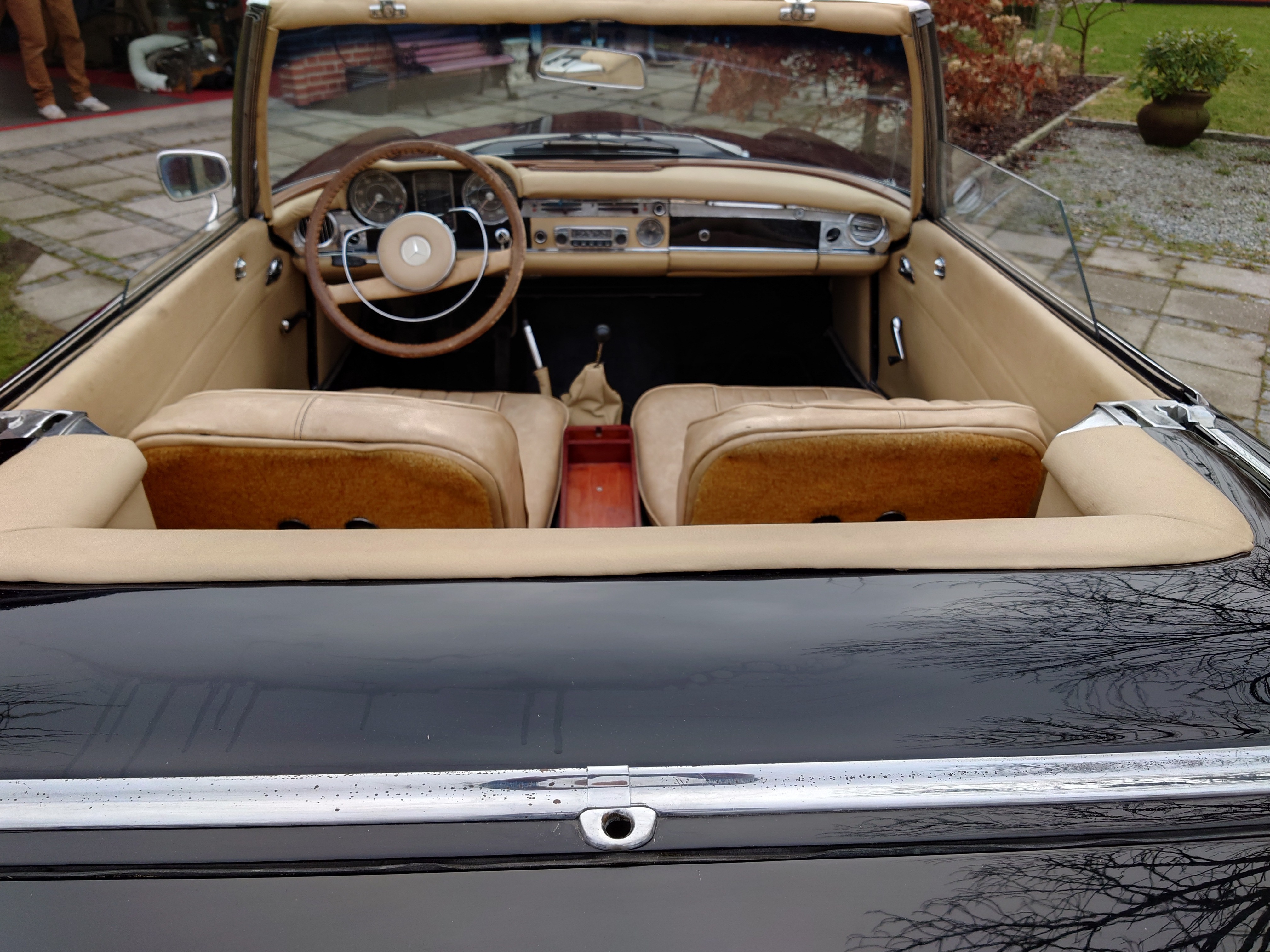 Mercedes 230 SL 2,3 6cyl