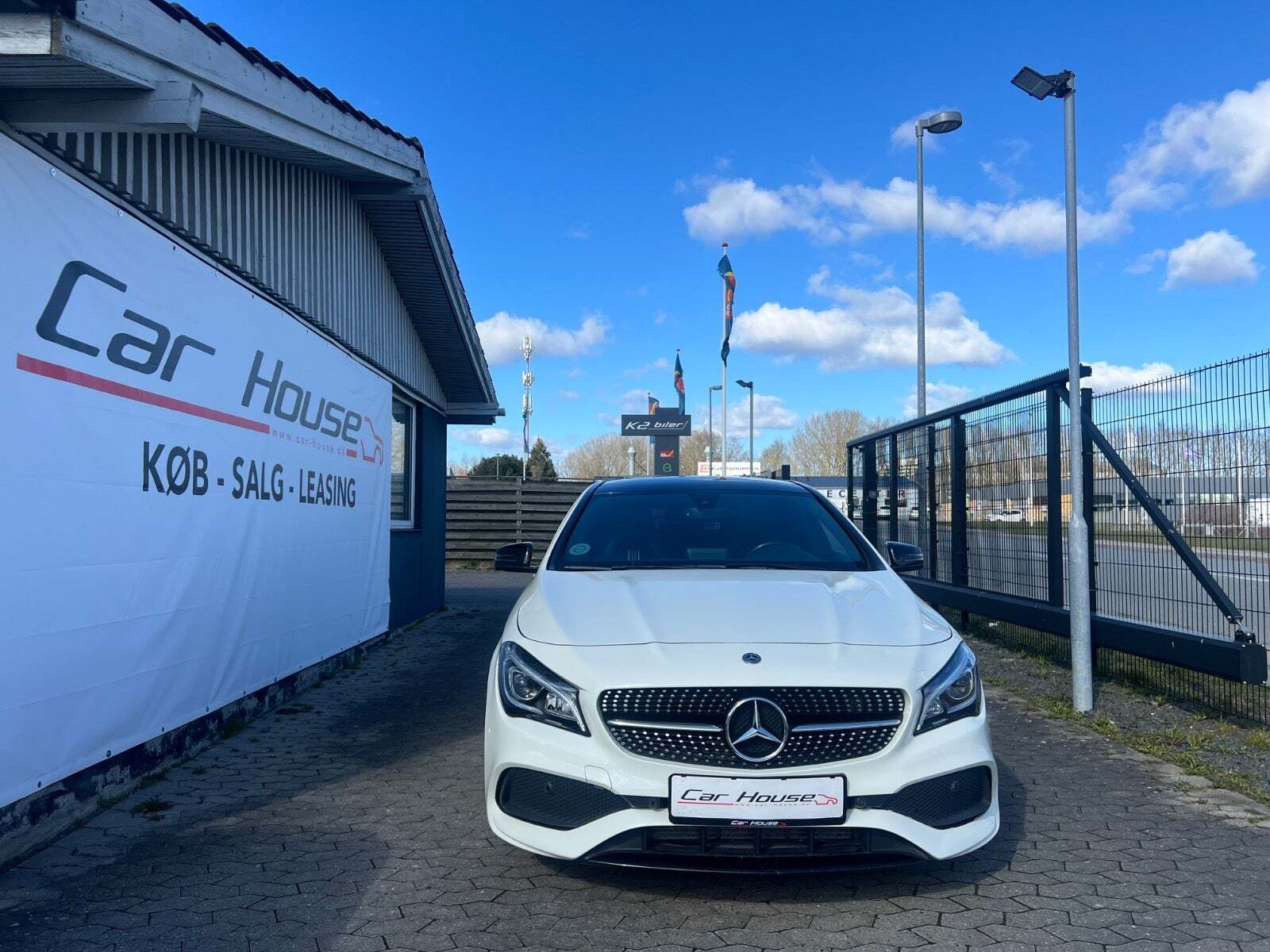 Hvid Mercedes CLA220 d fra 2017