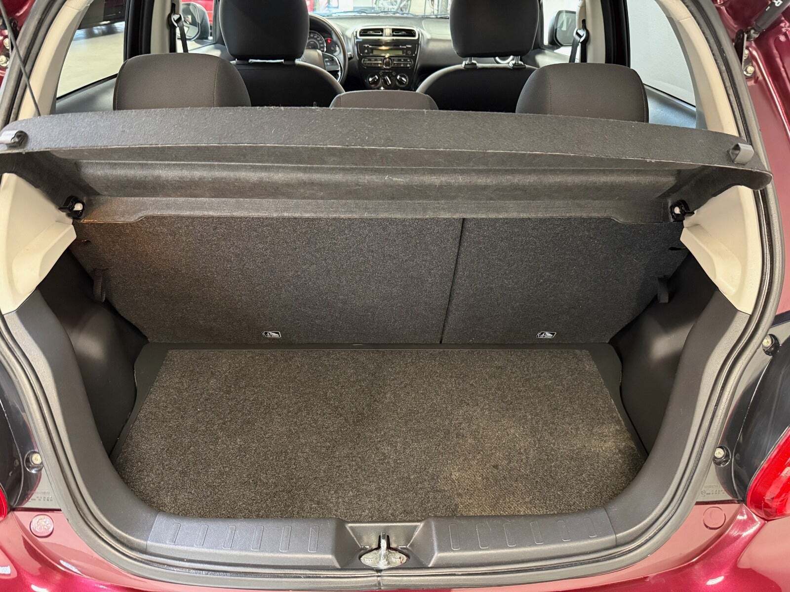 Lilla Mitsubishi Space Star fra 2019