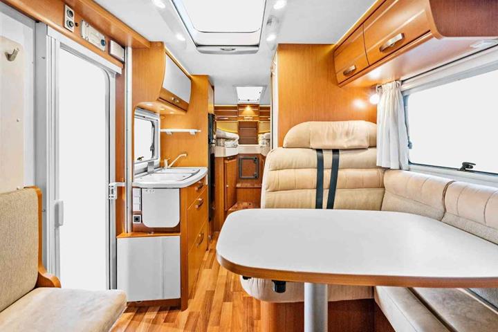 Grå Hymer Exsis fra 2012