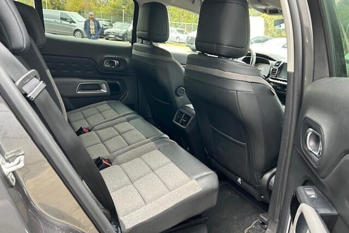 Grå Citroën C5 Aircross fra 2021