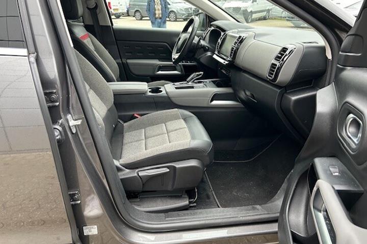 Grå Citroën C5 Aircross fra 2021