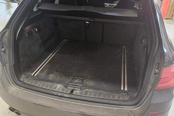 Sort BMW 5-Serie fra 2011