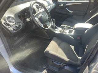 Sølv Ford S-MAX fra 2007