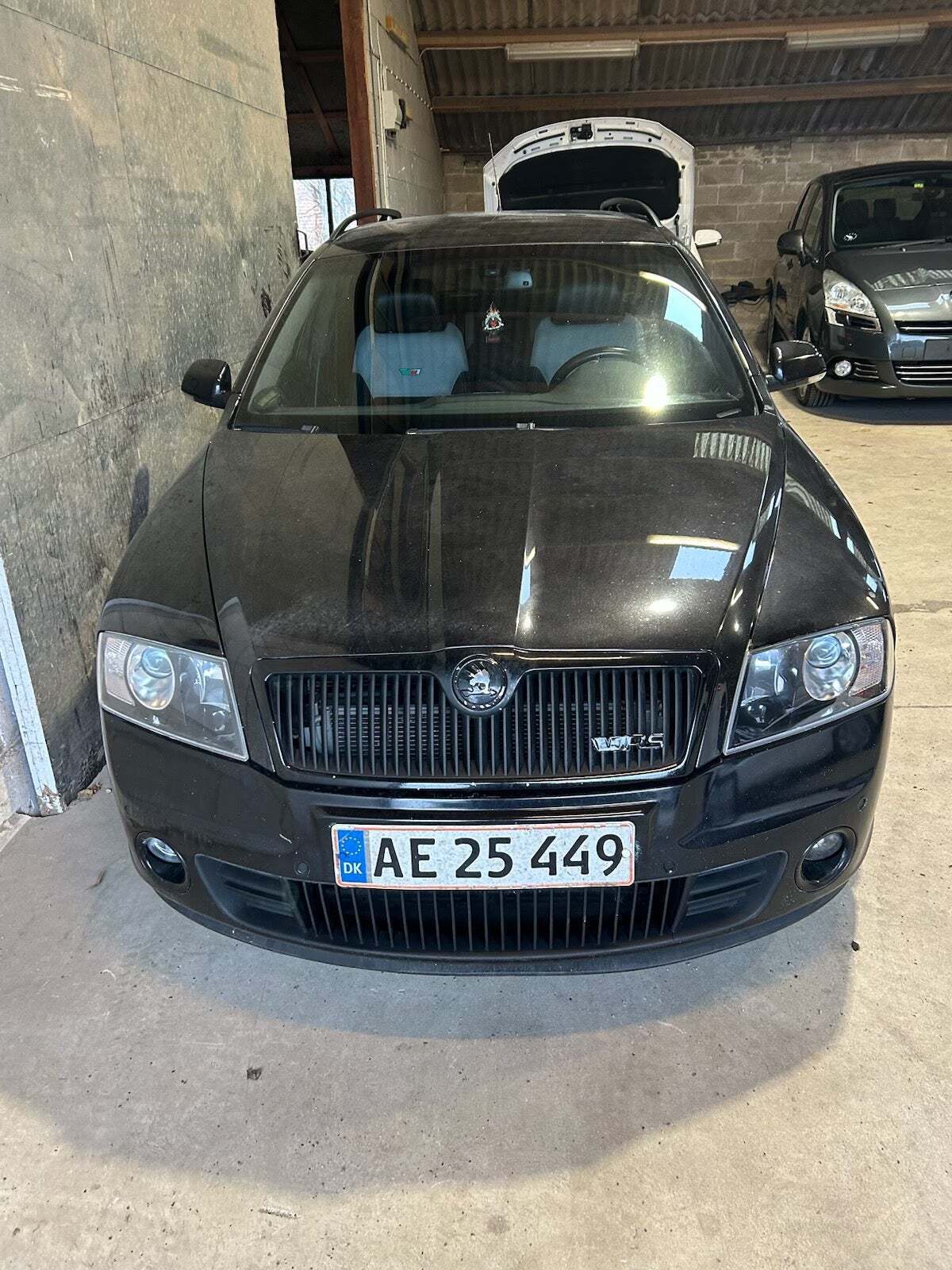 Sort Skoda Octavia fra 2007