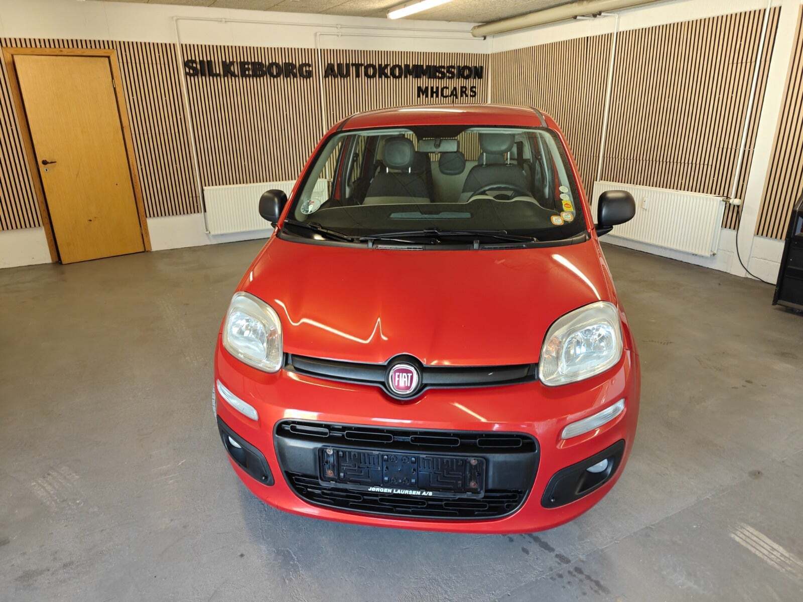 Gul Fiat Panda fra 2012