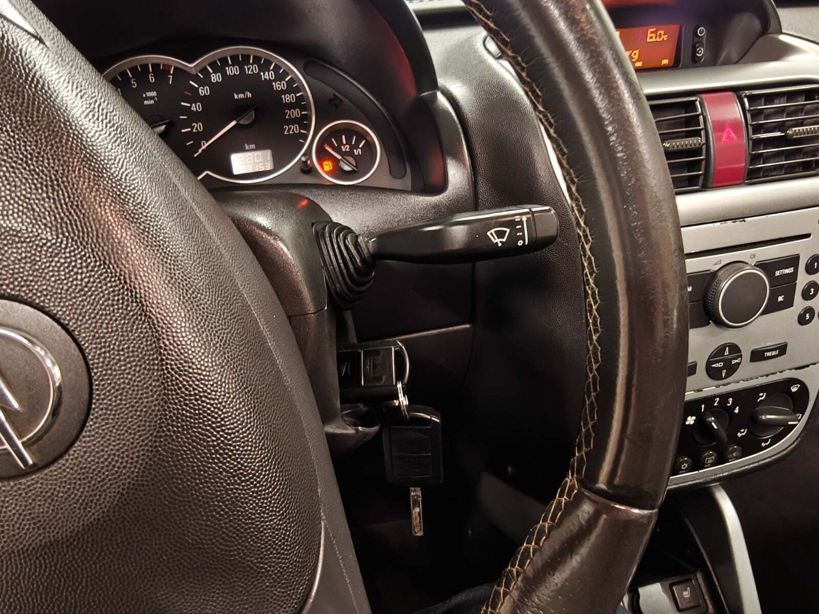 undefined Opel Tigra fra 2005