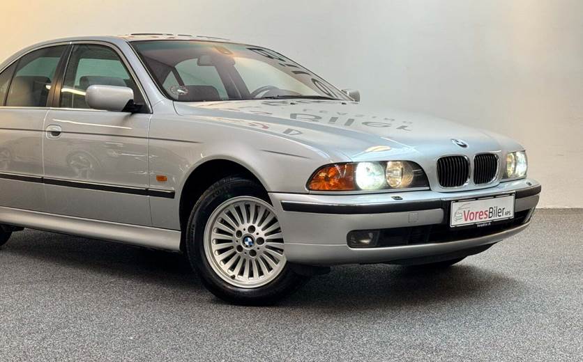 BMW 540i