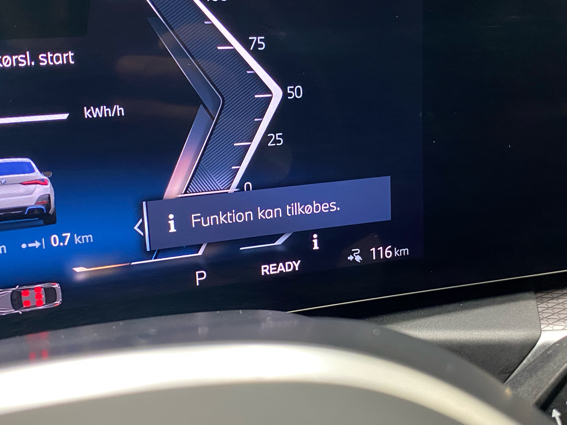 Hvid BMW i4 fra 2024