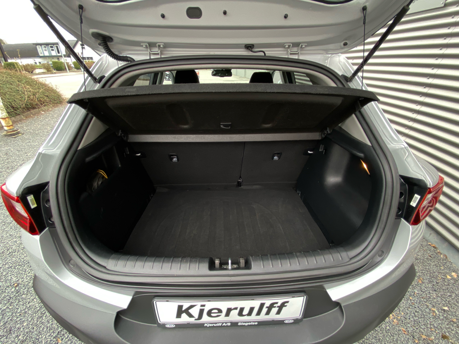 Sølv Kia Stonic fra 2019