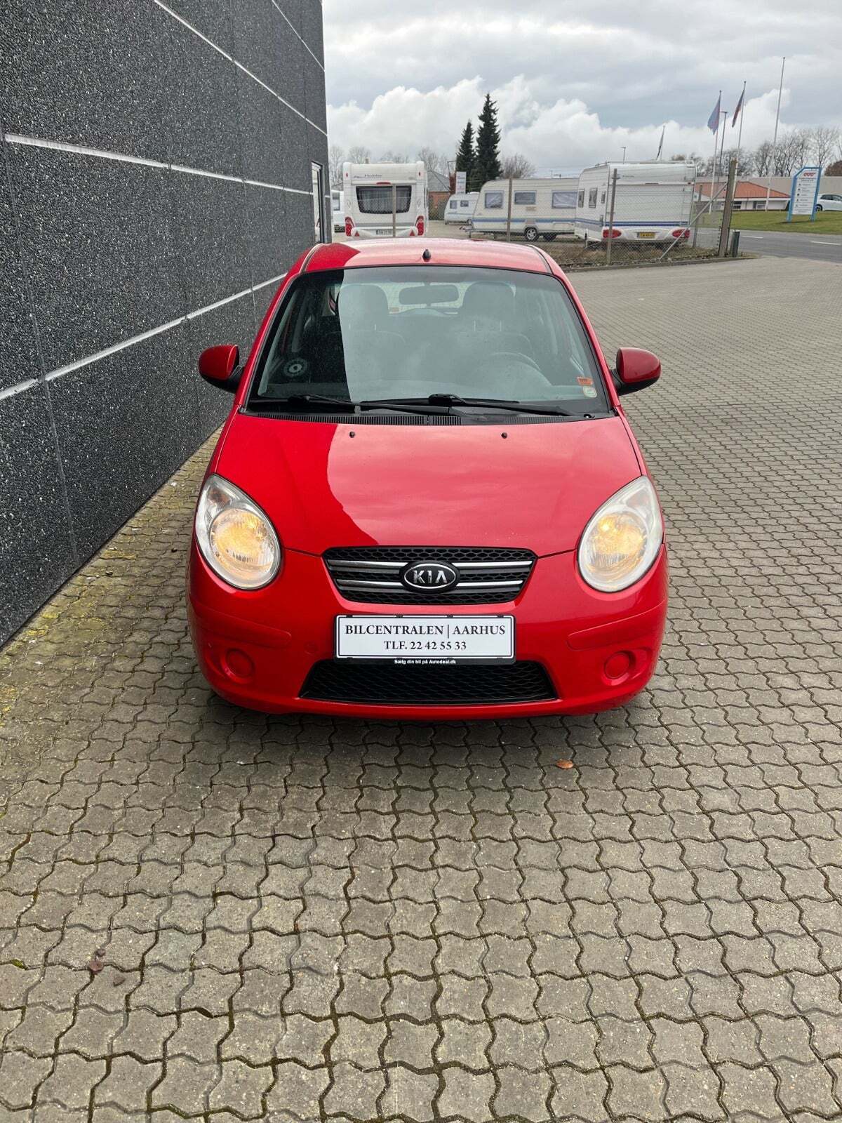 Rød Kia Picanto fra 2007
