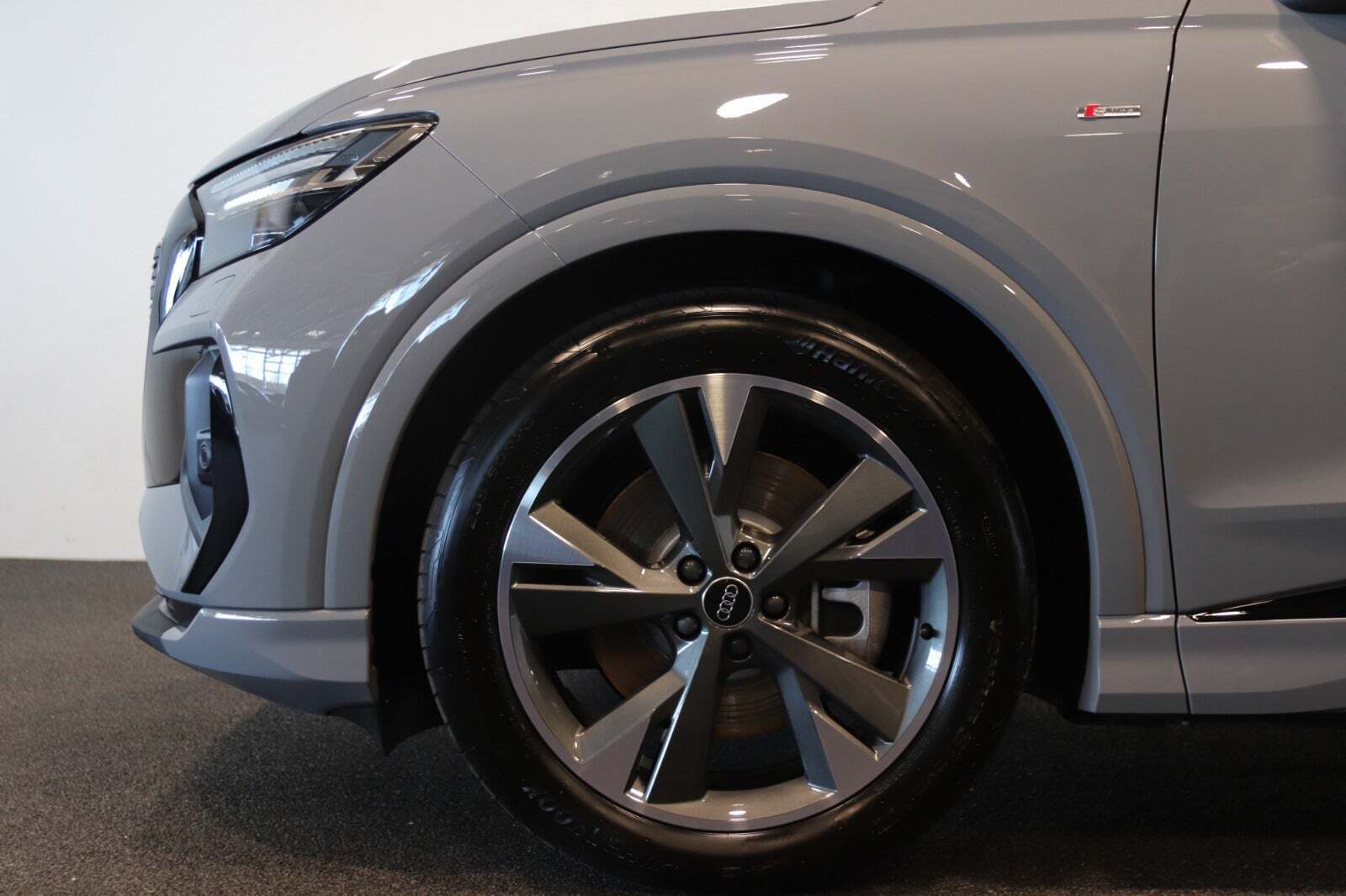 Audi Q4 e-tron 45 S-line Sportback