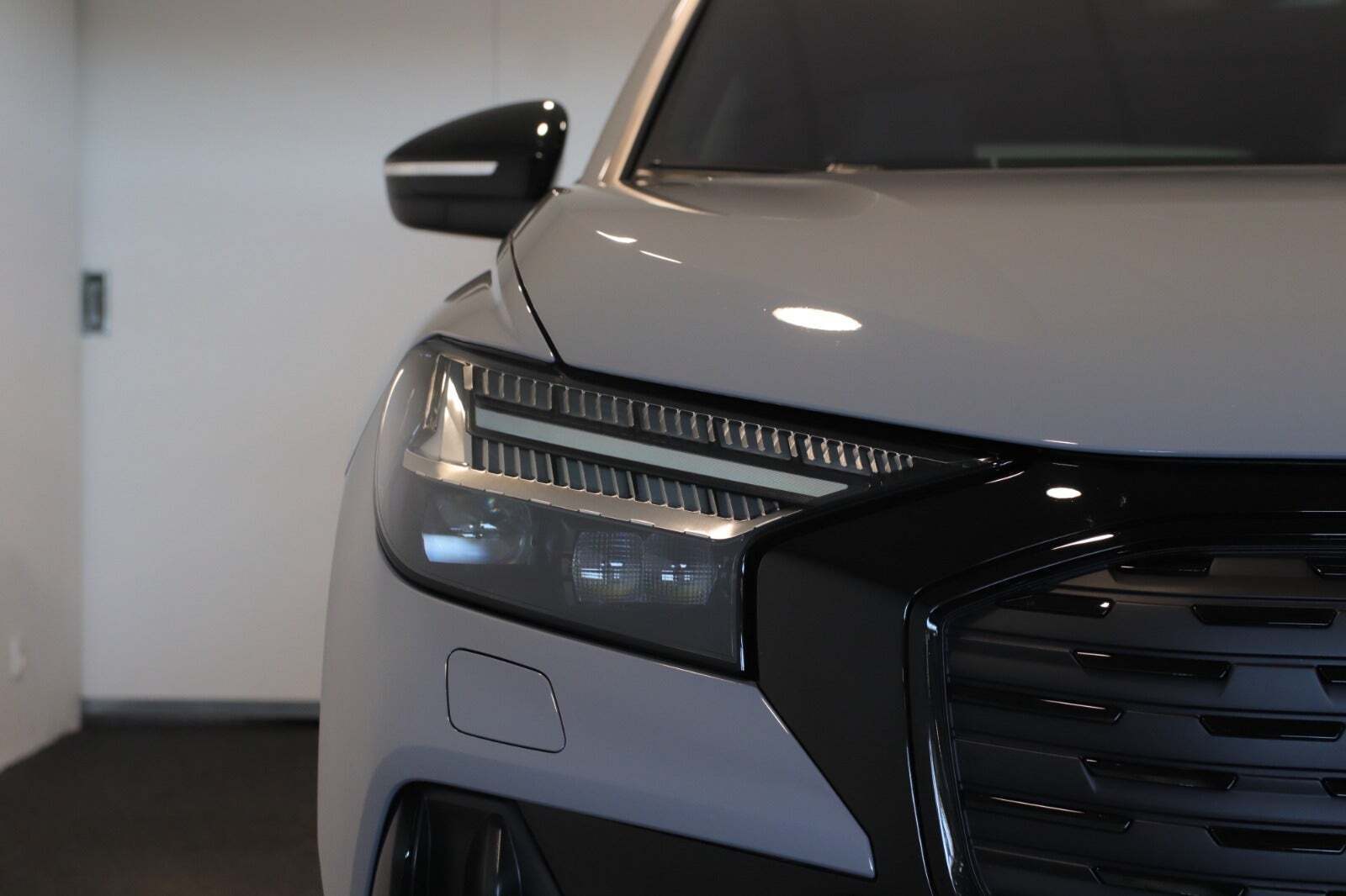 Audi Q4 e-tron 45 S-line Sportback