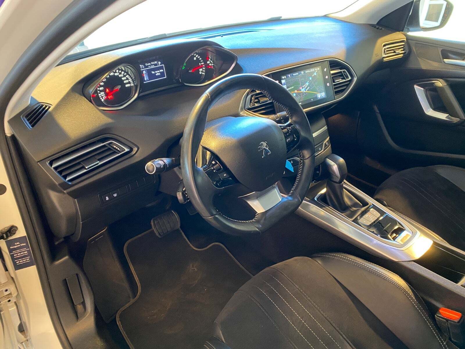 Peugeot 308 1,6 BlueHDi 120 Allure SW EAT6