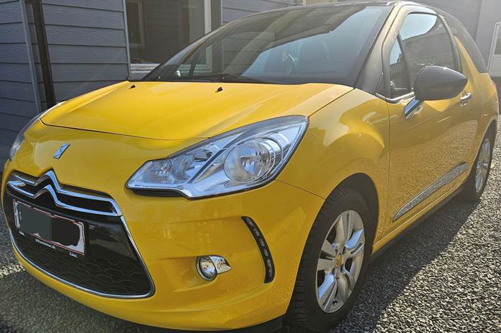 Gul Citroën DS3 fra 2013