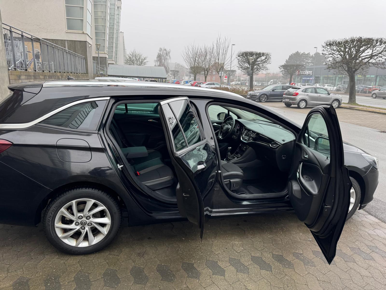 Opel Astra 1,2 B 110 MAN6 SW Elegance