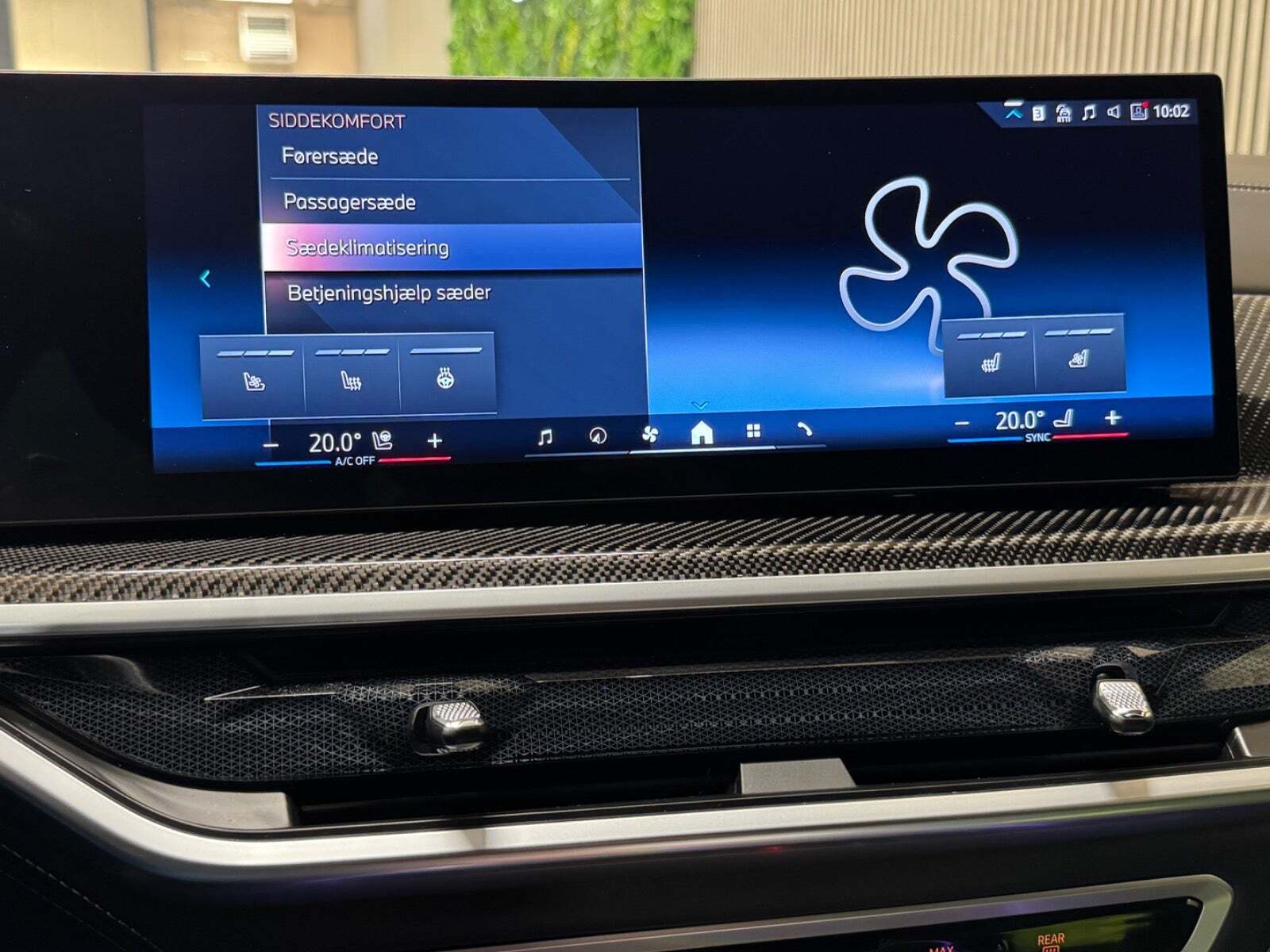 Sort BMW X5 fra 2024