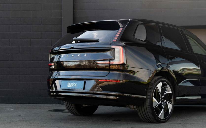 Volvo EX90