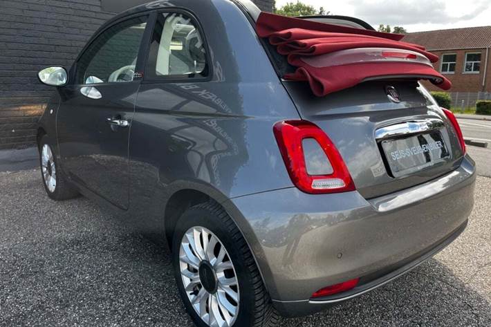 Grå Fiat 500C fra 2016