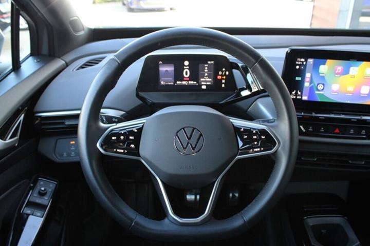 Grå VW ID.4 fra 2023