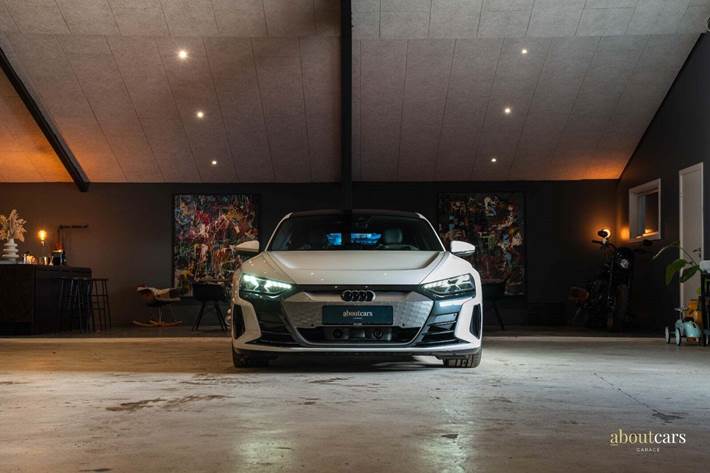 Hvid Audi e-tron GT fra 2021