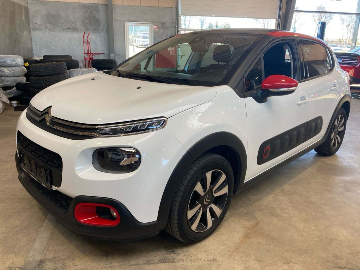 Citroën C3 1,5 BlueHDi 100 SkyLine - 89.900 kr