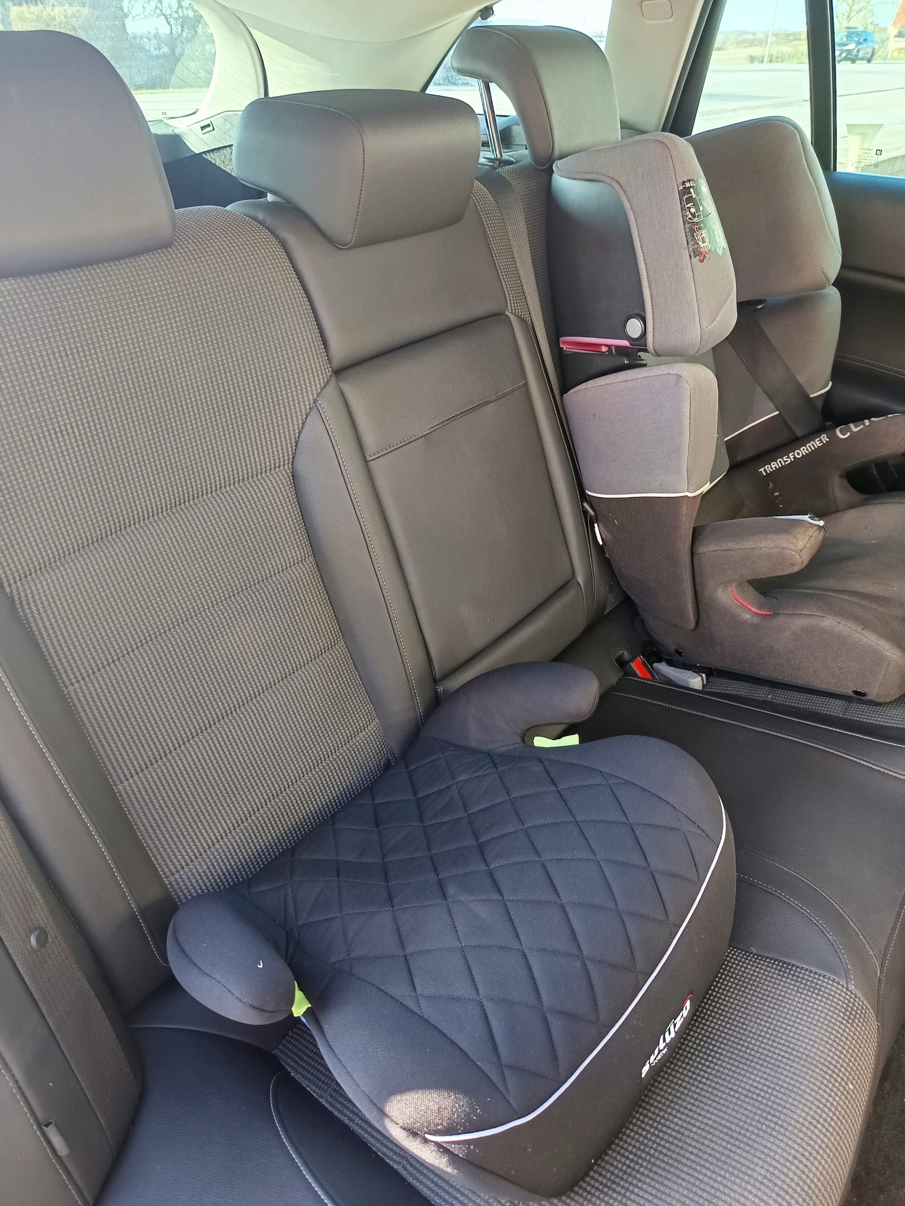 Brun Opel Insignia fra 2012