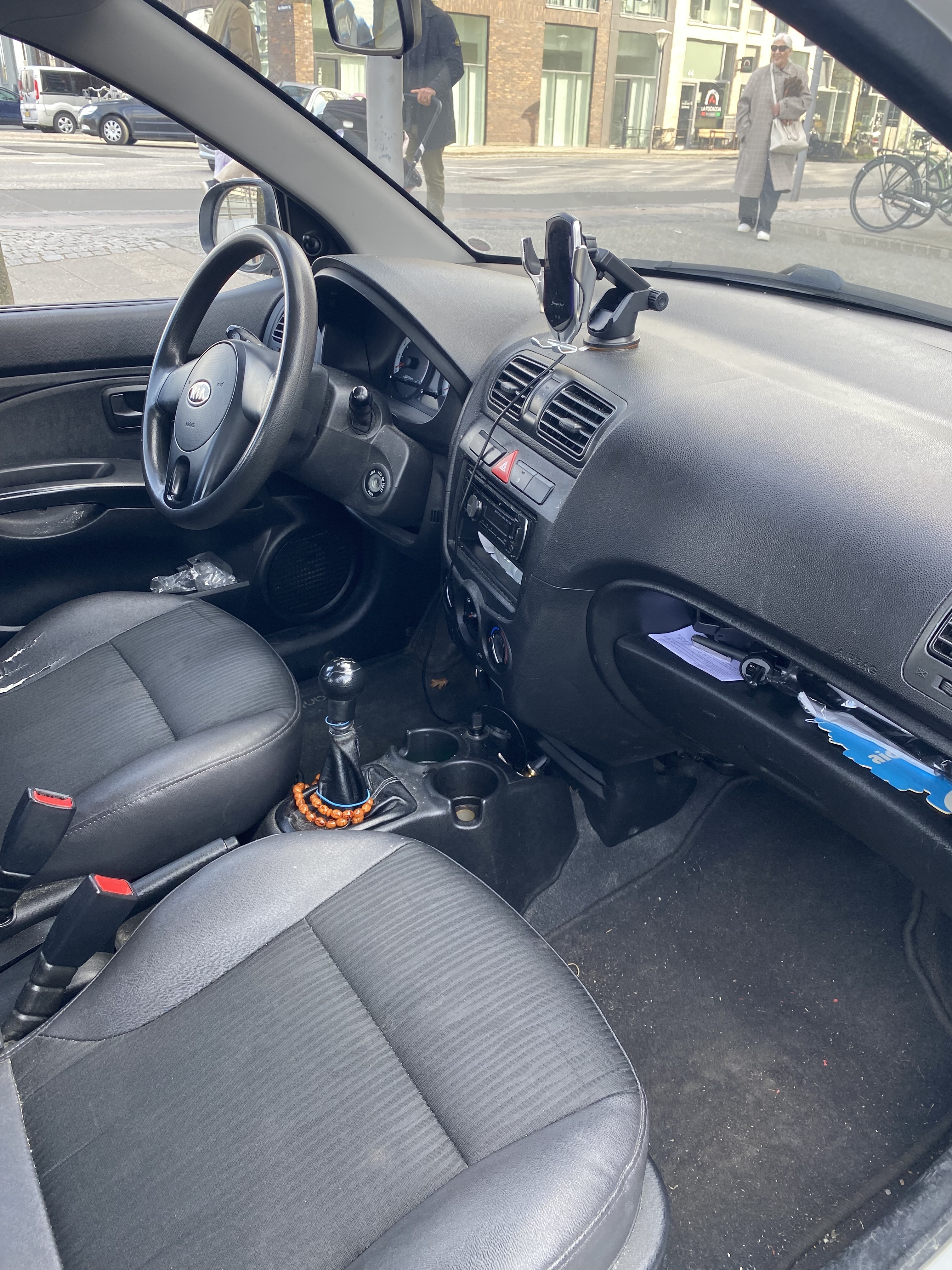 Hvid Kia Picanto 1.0 fra 2011