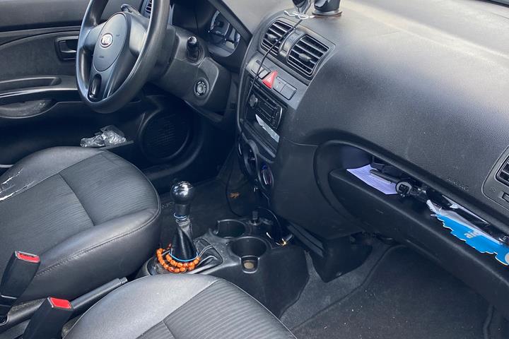 Hvid Kia Picanto 1.0 fra 2011