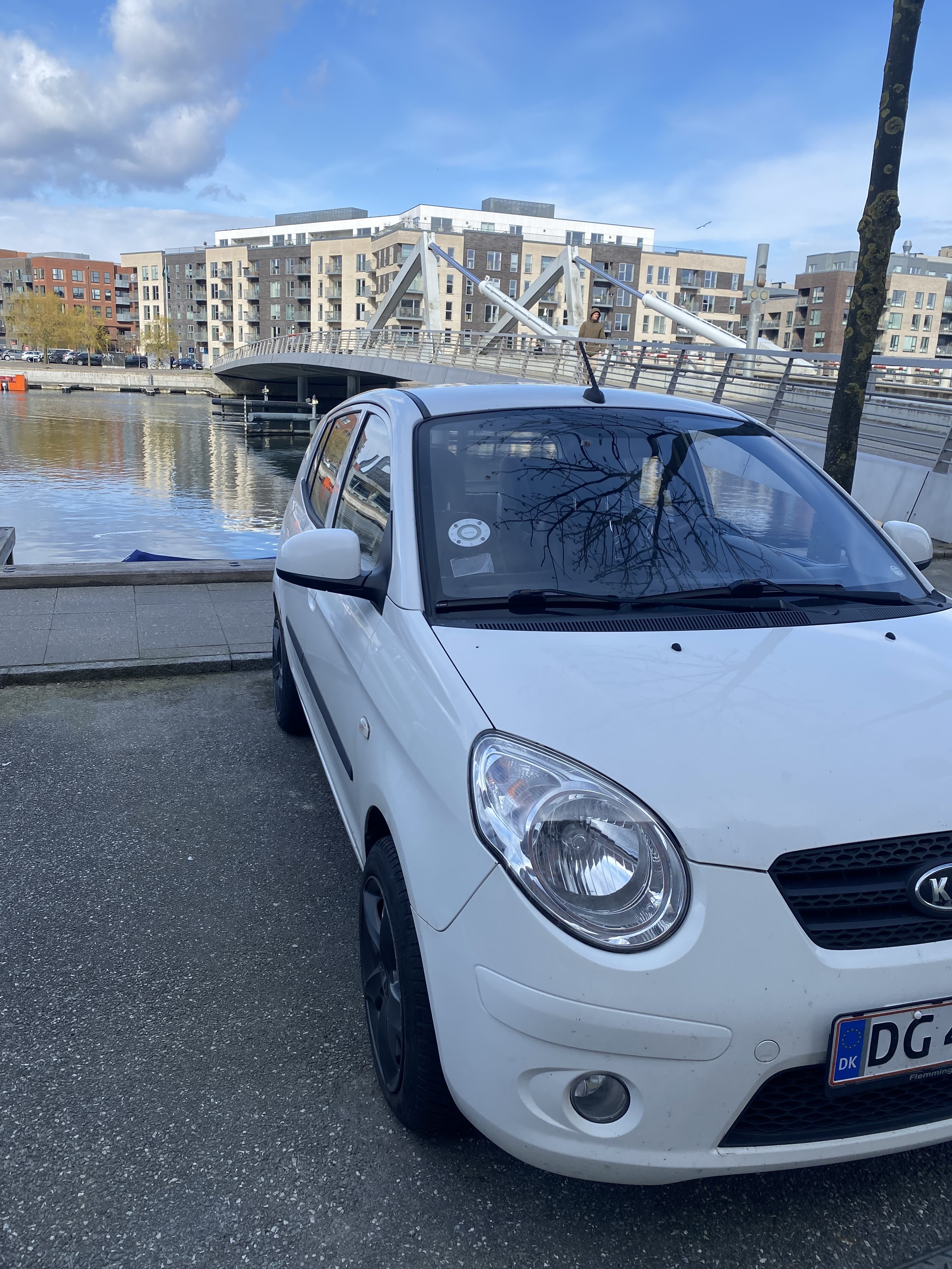 Hvid Kia Picanto 1.0 fra 2011