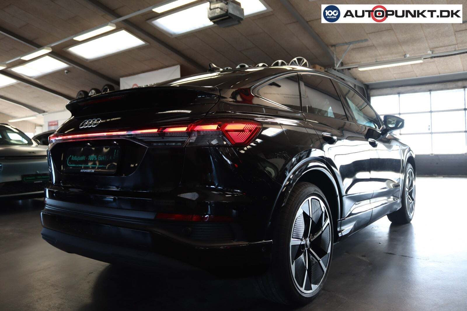 Sort Audi Q4 e-tron fra 2023