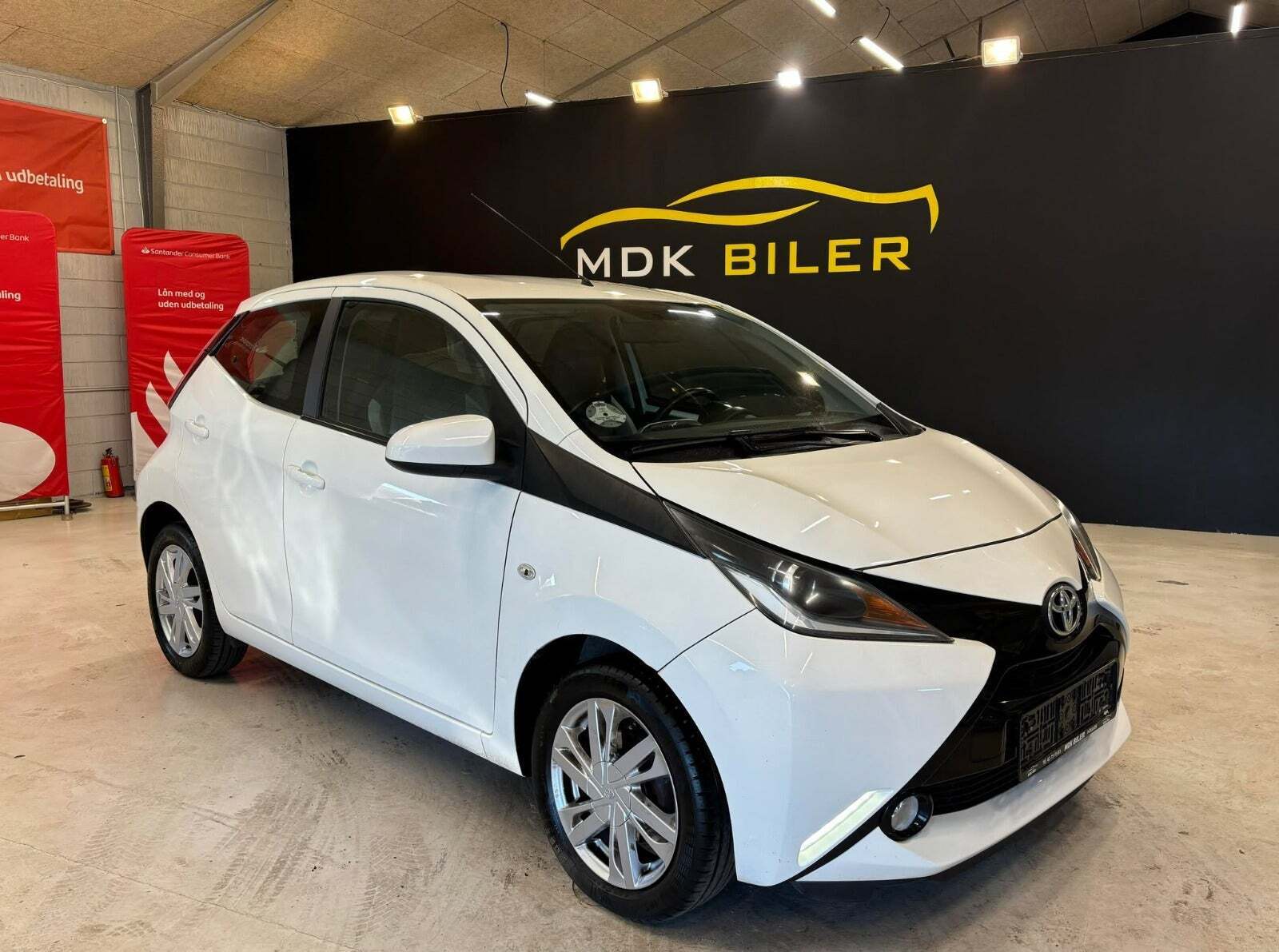 undefined Toyota Aygo fra 2014 set udefra