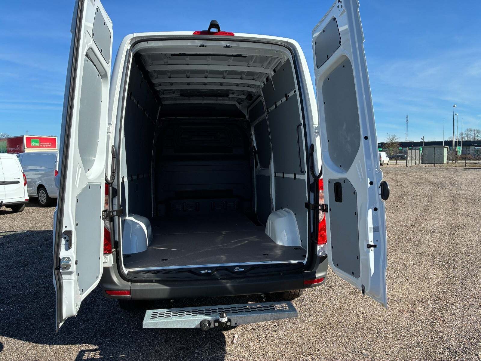 Mercedes Sprinter 317 2,0 CDi A2 Kassevogn PRO RWD