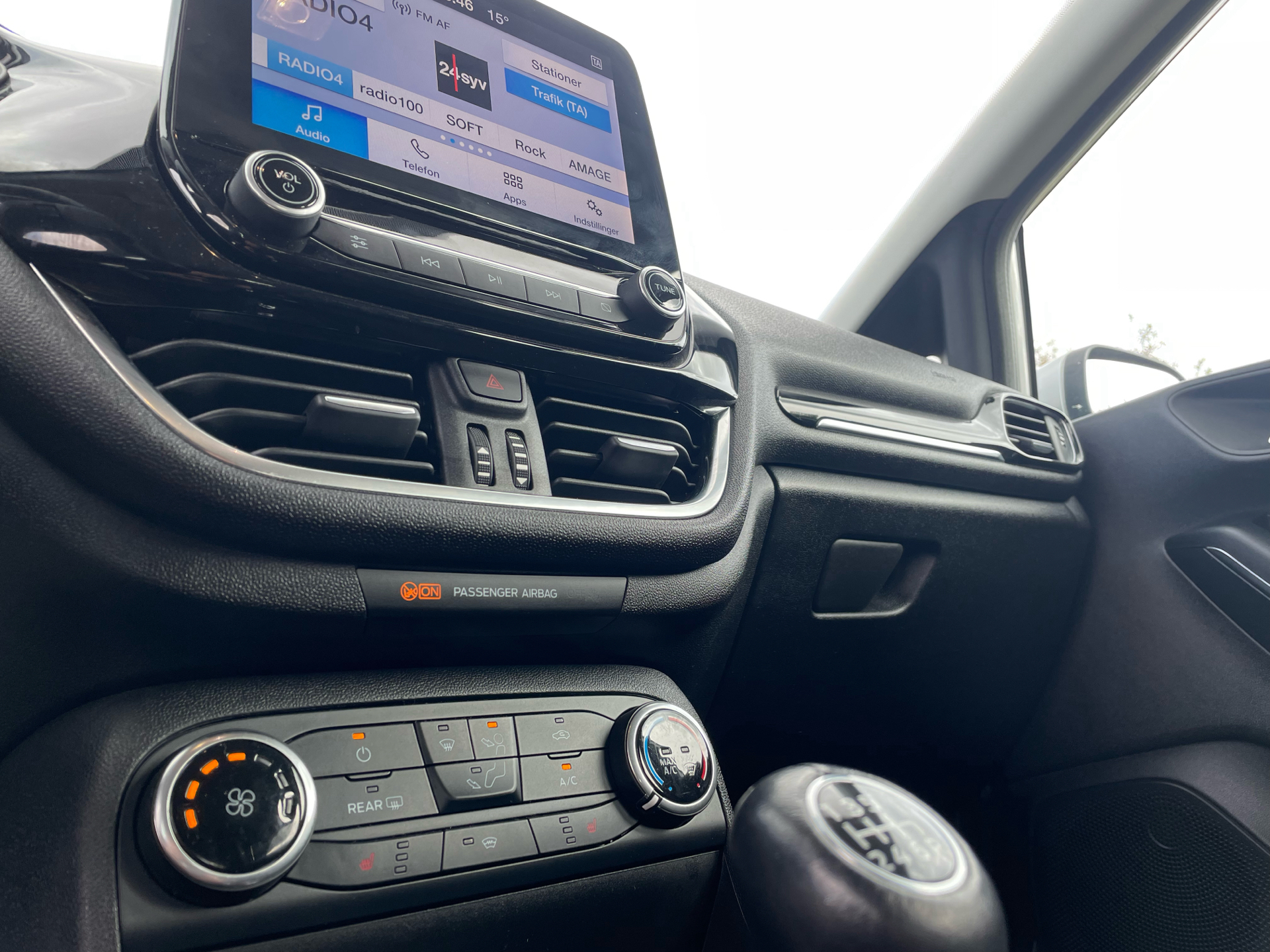 Sølv Ford Fiesta fra 2019