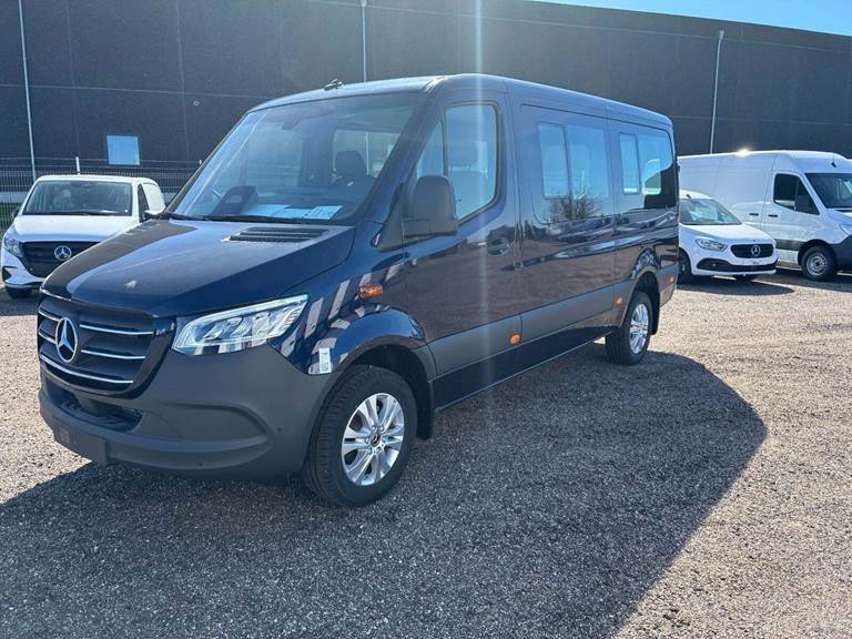 Mercedes Sprinter 319 2,0 CDi A2 Tourer PRO aut. AWD