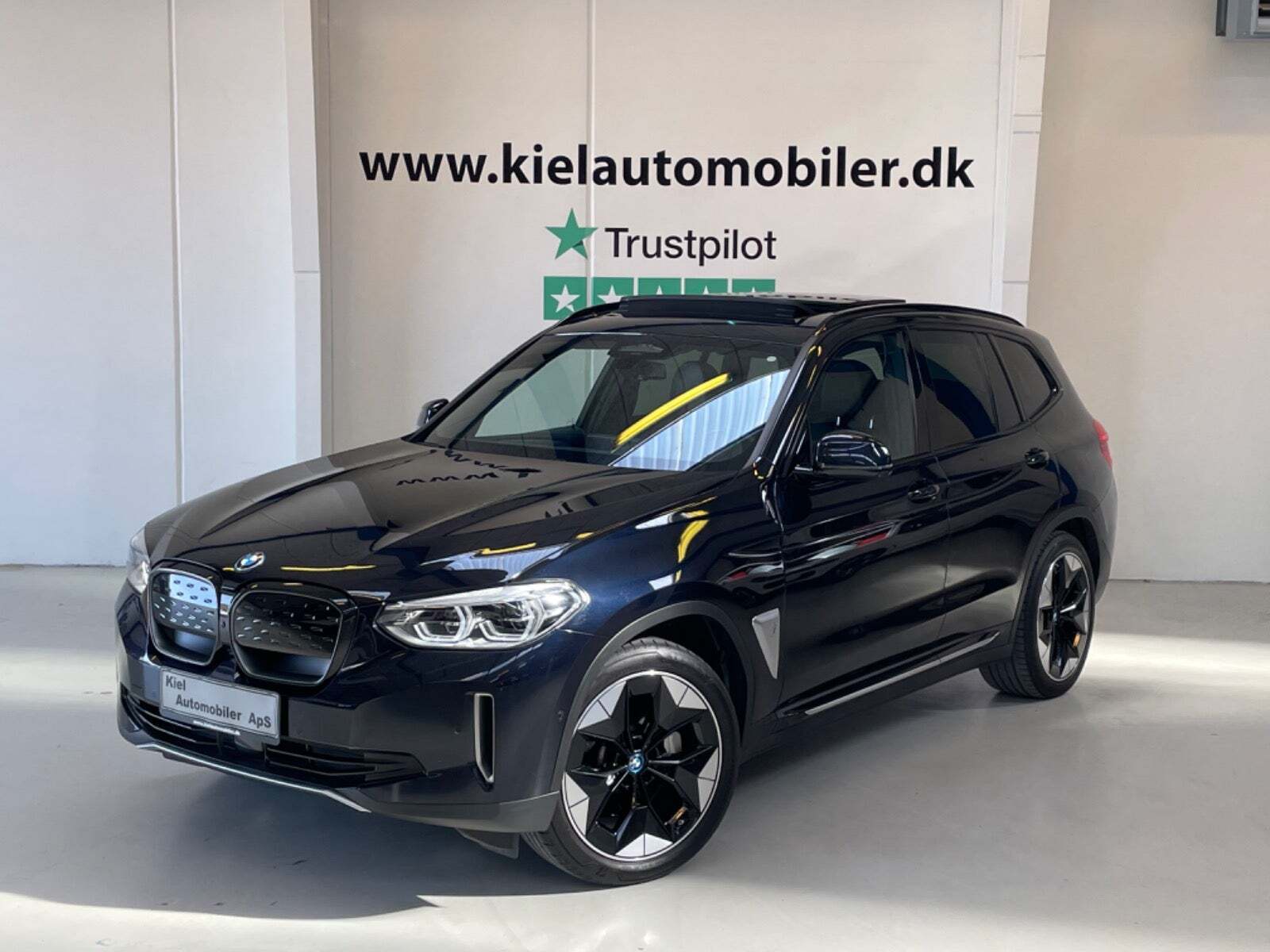 undefined BMW iX3 fra 2022 set udefra