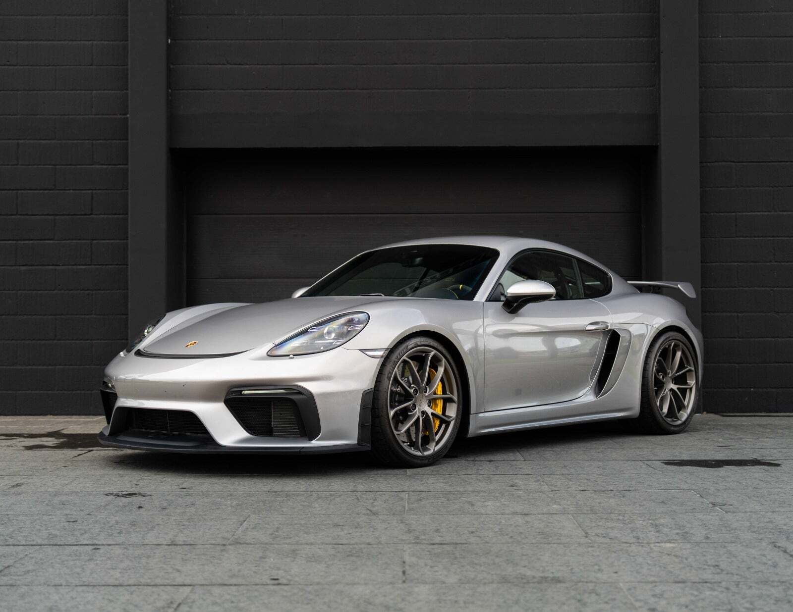 Porsche 718 Cayman GT4 4,0